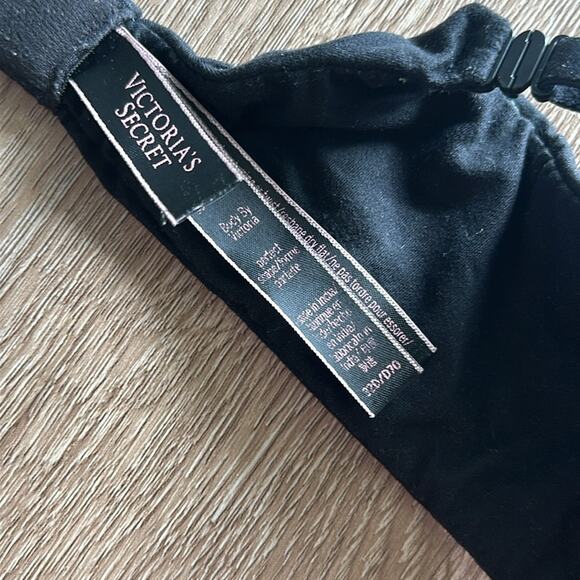 Victoria's Secret Black Perfect Coverage Underwire Bra 32D Adjustable - Picture 4 of 4